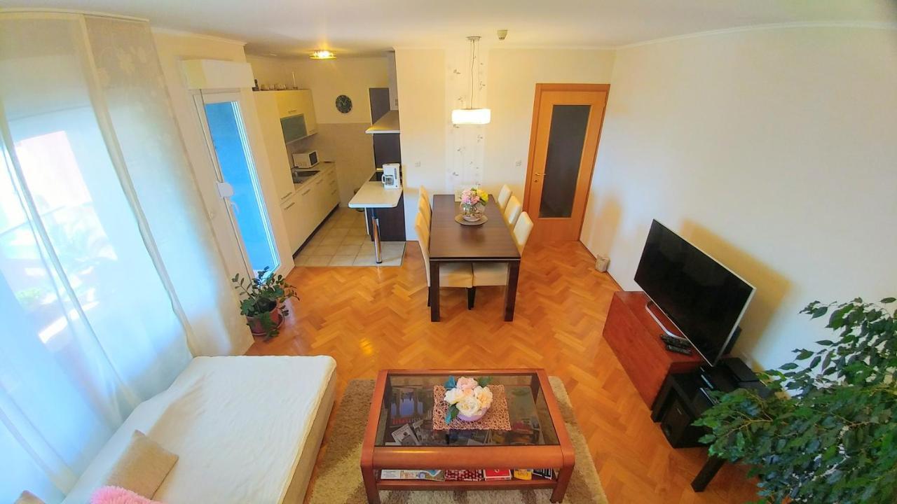 Apartment Deluxe Sea View ספליט מראה חיצוני תמונה